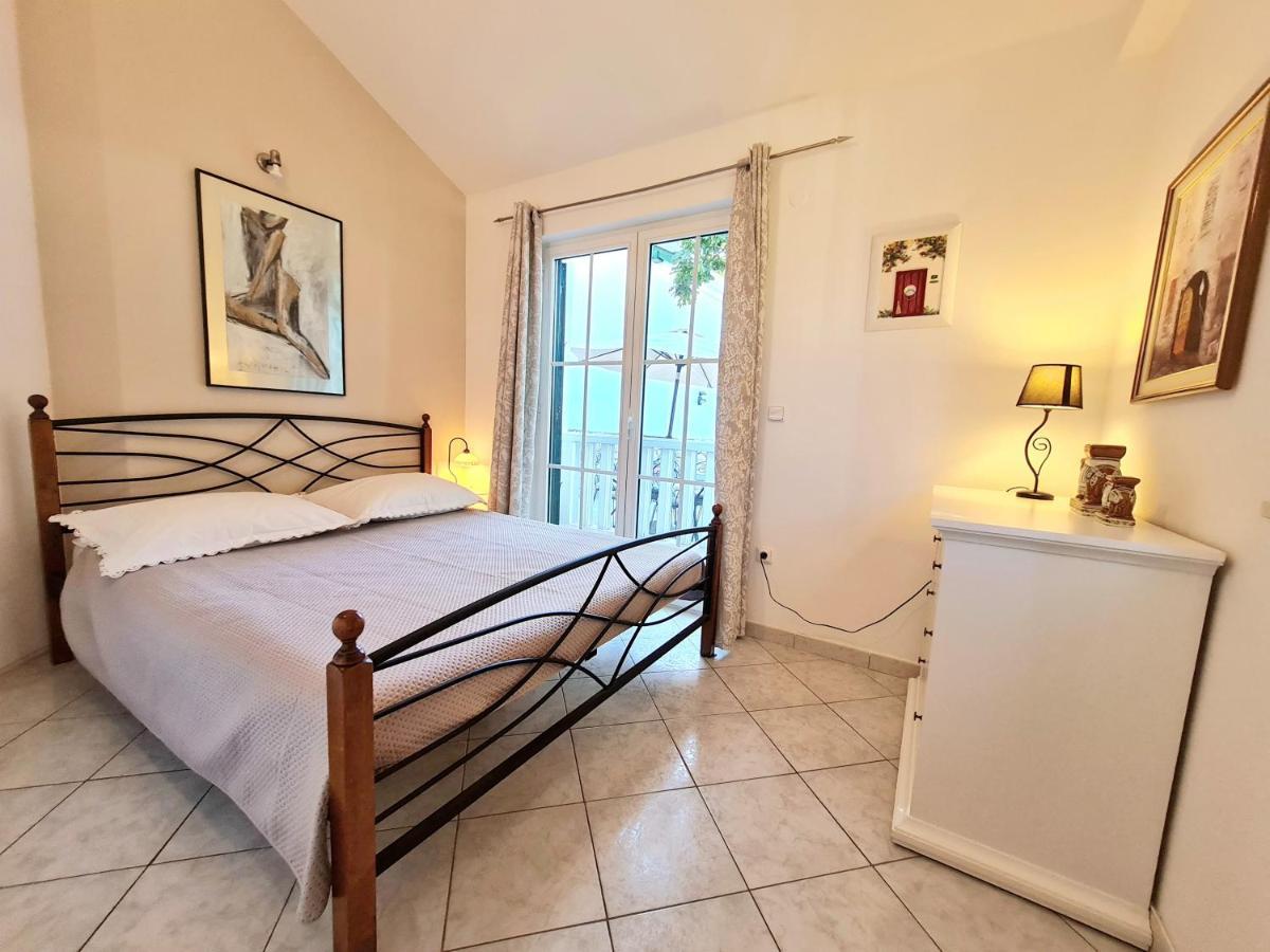 Apartment Ivana Borak Omiš Exteriér fotografie