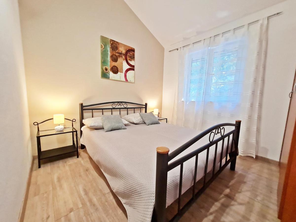 Apartment Ivana Borak Omiš Exteriér fotografie